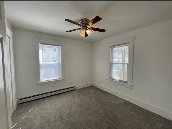 12 Liberty St #2, Southbridge, MA 01550