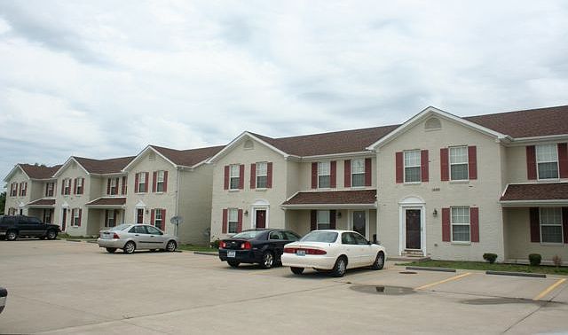1st image of 435 N Keeneland Dr #Dr5