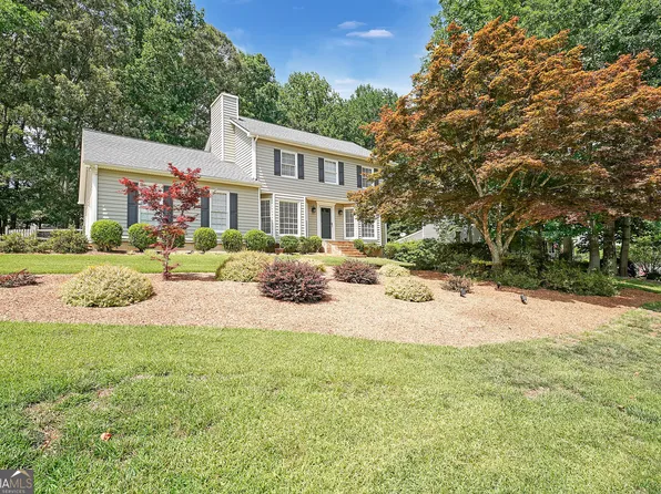 1517 Wood Valley Dr, Marietta, GA 30066