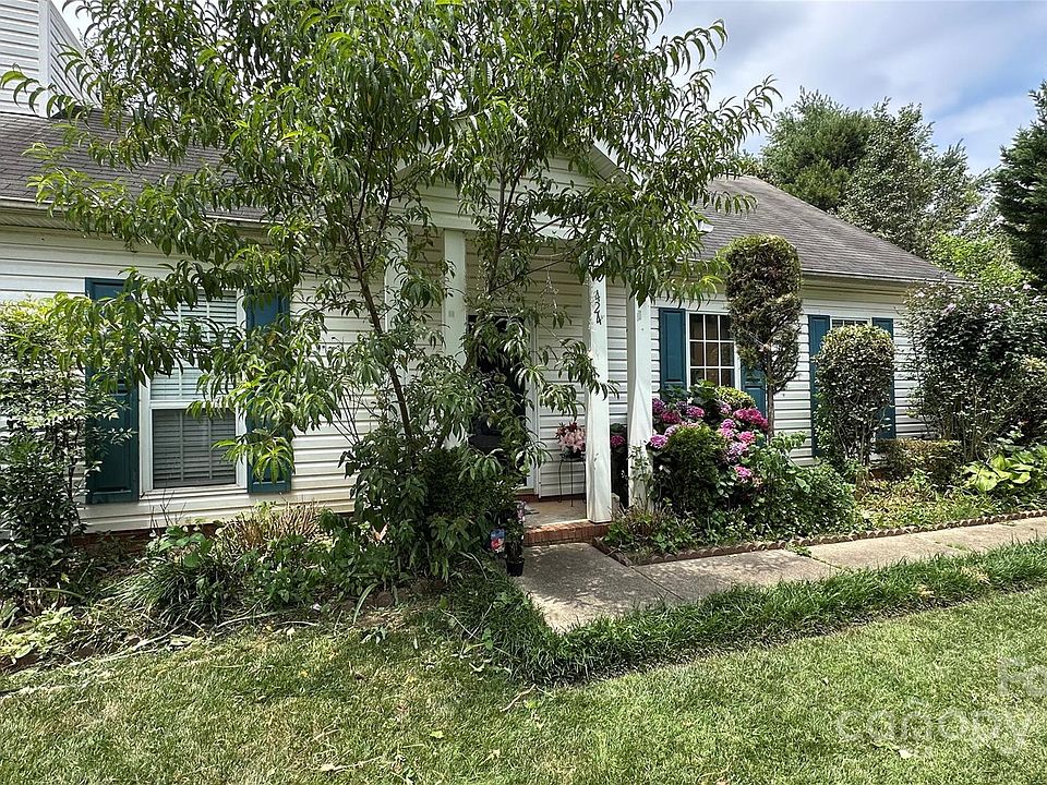 2nd image of 10424 Aberdale Way