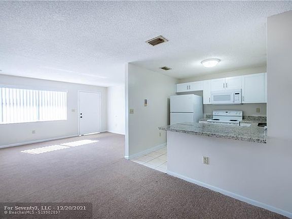 5th image of 6882 NW 173rd Dr