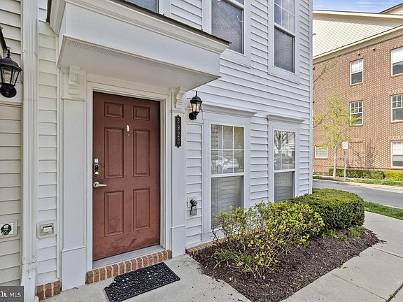 3rd image of 3923 Old Dominion Blvd