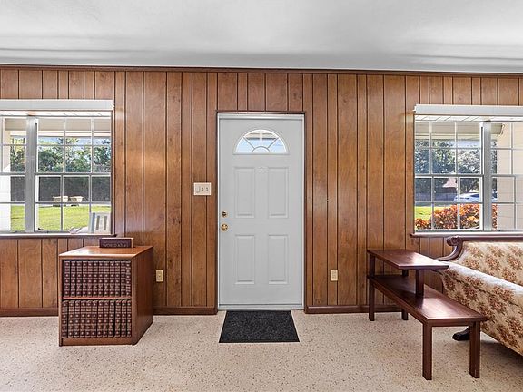 5th image of 800 AULTMAN ROAD