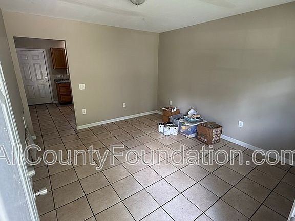 3rd image of 5651 Parana St #A