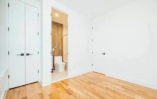 Rented by Doorway NYC, LLC | media 17