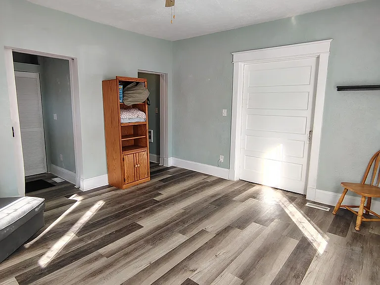 1128 Portage Ave #1A — Photo 3