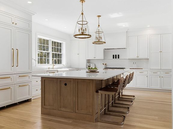 5th image of 40 Foxcroft Rd