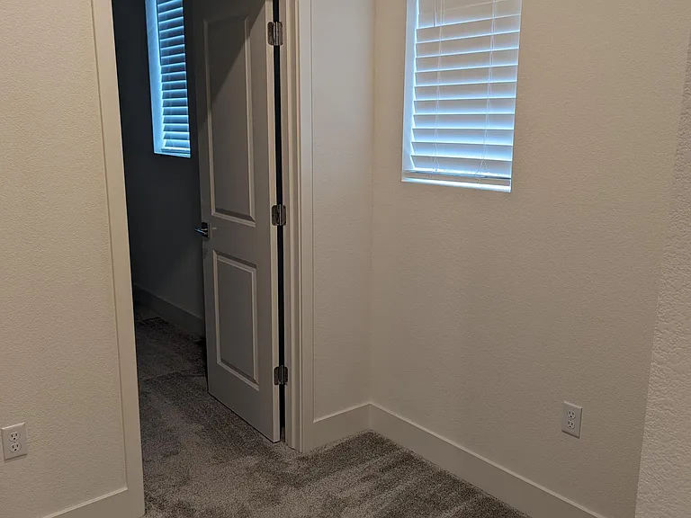 2067 Daimler St — Photo 25
