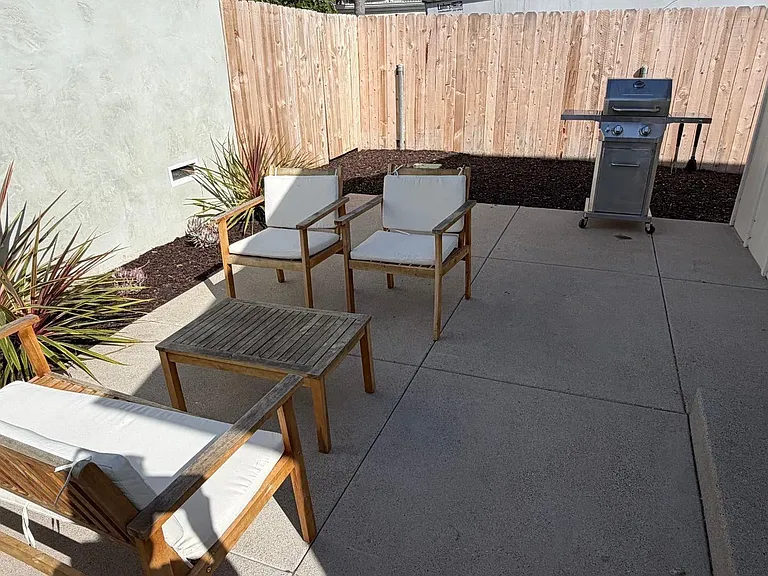 3208 Madison Ave — Photo 10