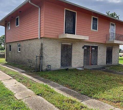 2nd image of 4603-01 Francis Dr