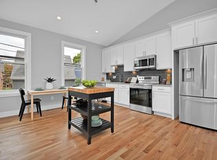 852 Summit St, Columbus, OH 43215