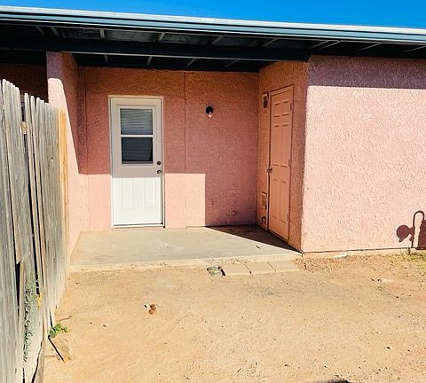 5th image of 352-354 E Laguna St