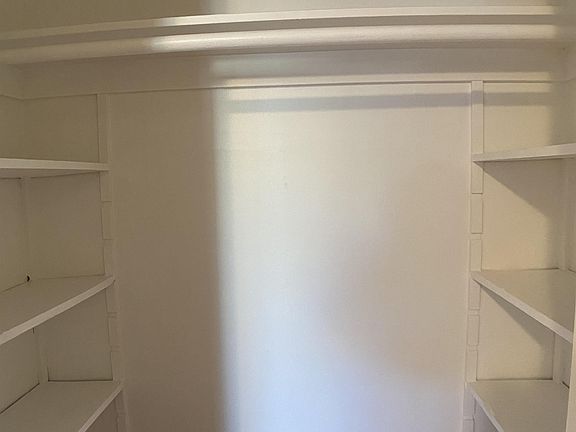 5th image of 274 Victoria St #1