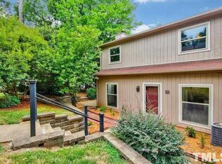 108 Twin Oaks Pl, Cary, NC 27511