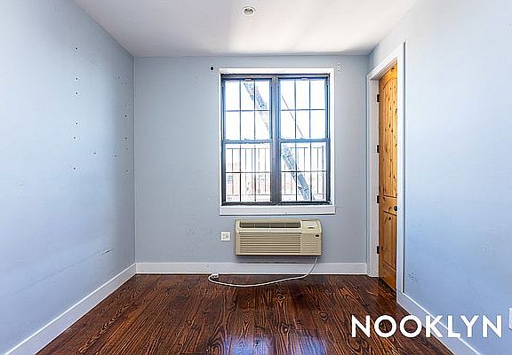 4th image of 29 Spencer Pl APT 5A