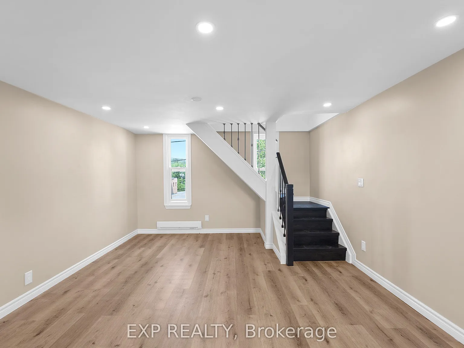 2 bed, $1,925 — Photo 3