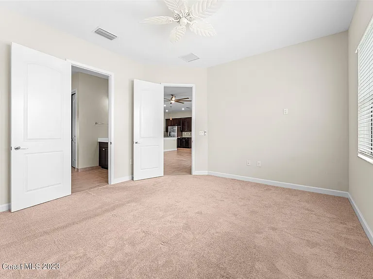 2323 Great Belt Cir — Photo 20
