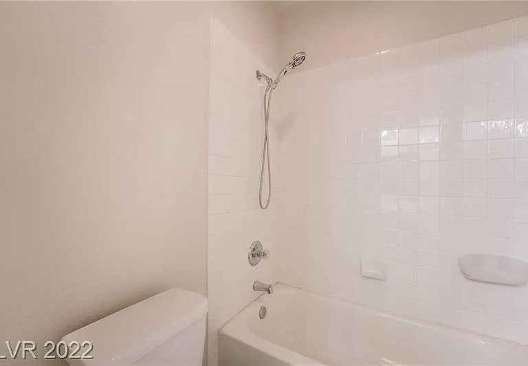 8043 Shadowvale Dr — Photo 20