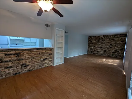 525 Heights Blvd Photo 1