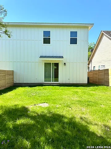 327 Ebner St #A — Photo 14