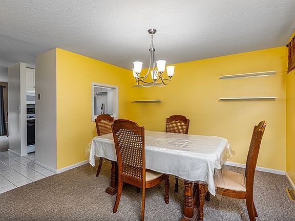 5th image of 535 Haverhill St APT 8