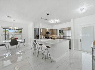 Scott Lake Manor Sec 4, Miami Gardens, FL 33169