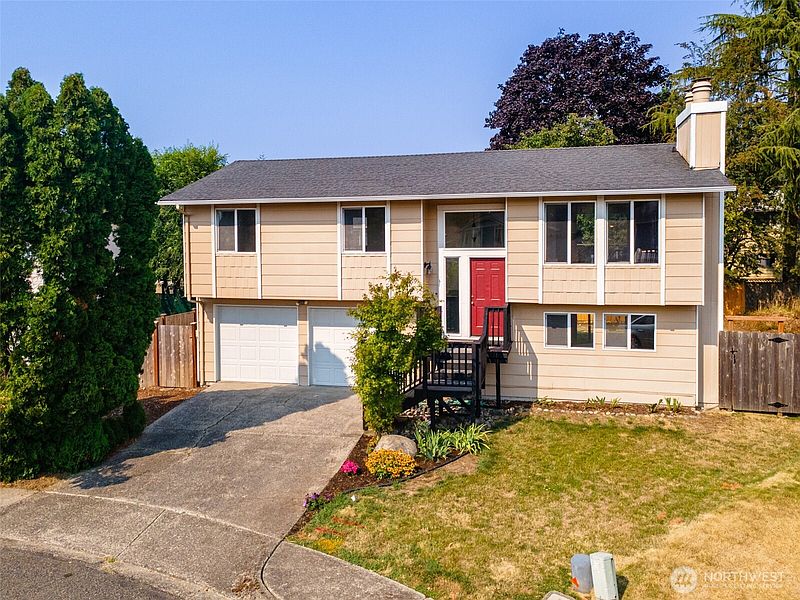 3rd image of 5059 33rd Court NE