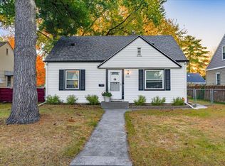 4522 Thomas Ave N, Minneapolis, MN 55412