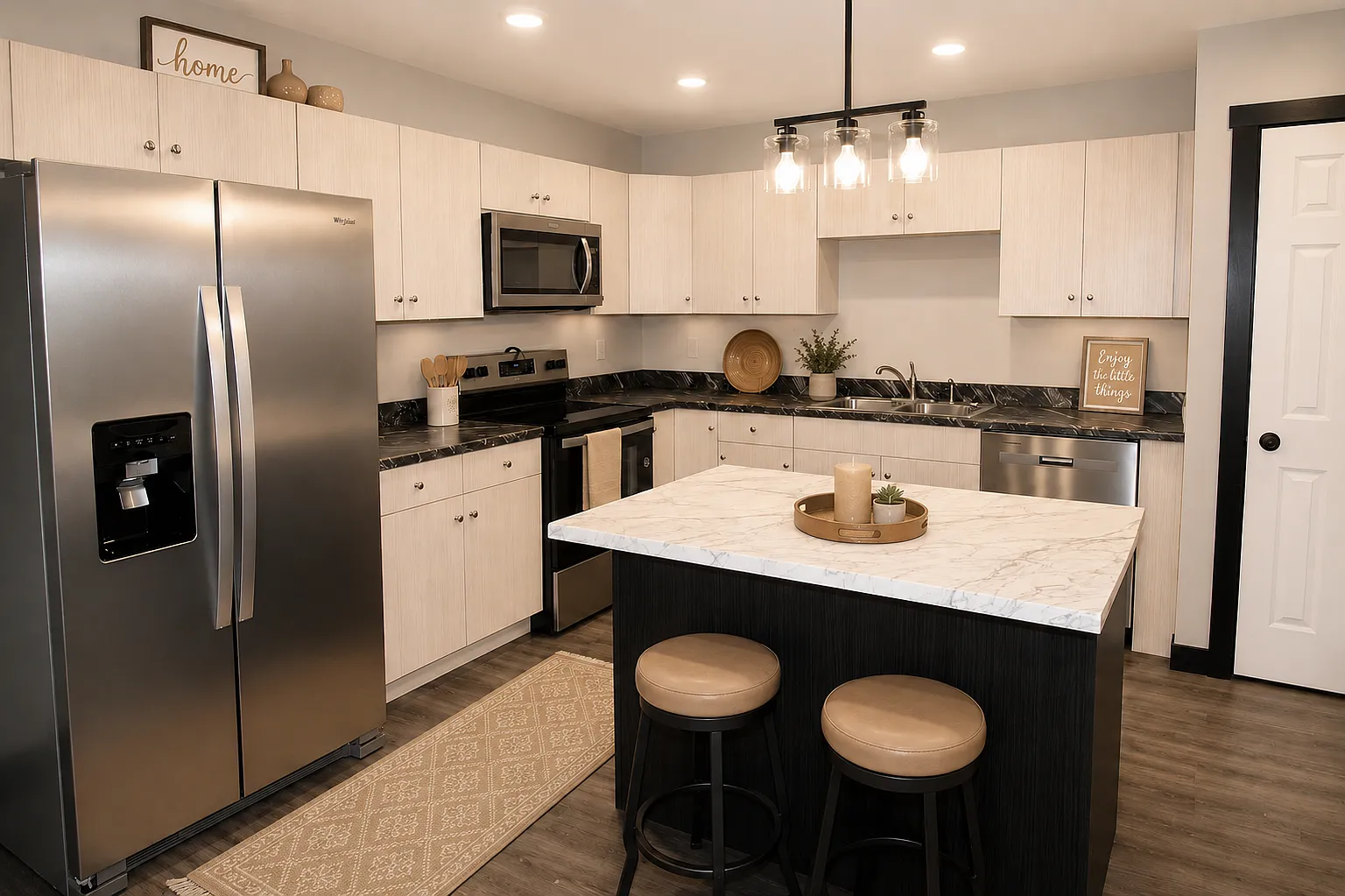3 bed, 1258 sqft, $1,700 — Photo 2