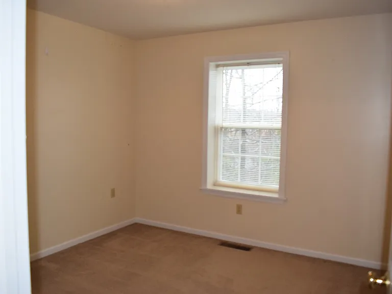 140 Kenley Ct #1 — Photo 21