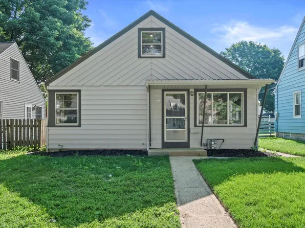 3412 N 90th STREET, Milwaukee, WI 53222