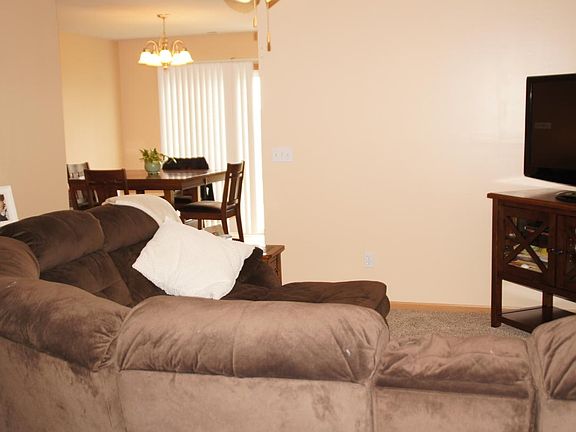 5th image of 2531 Paige Ln