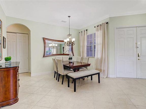 5th image of 11135 Sparkleberry Dr