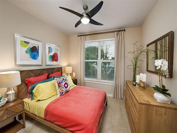 3rd image of 1702 W Cleveland St #1-208