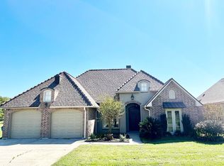 212 Psalm Ct, Youngsville, LA 70592