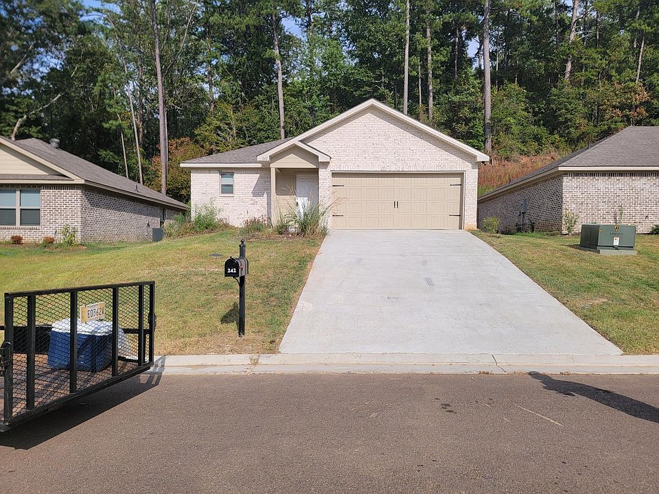 1st image of 242 Skylane Dr