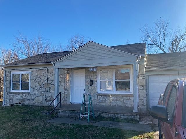1st image of 4528 SE 23rd St