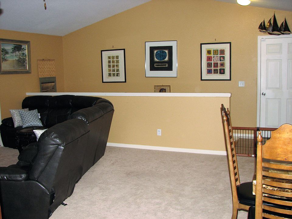 2114 Deer Trl, Junction City, KS 66441 Zillow