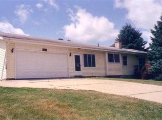 461 Lockwood Ct, Davis, IL 61019