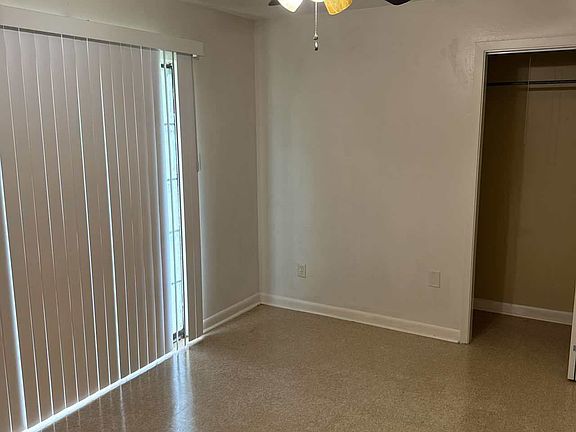 3rd image of 505 Marie Ave