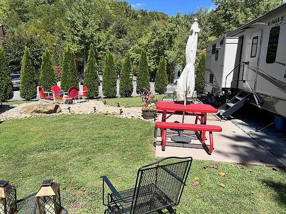 5th image of 4229 E Pkwy #48-lot 48