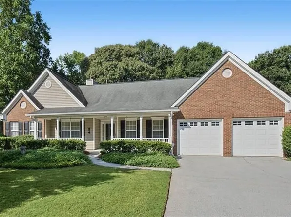 295 Glenn Eagles Way, Hiram, GA 30141