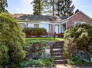 16273 38th Ave NE, Lake Forest Park, WA 98155
