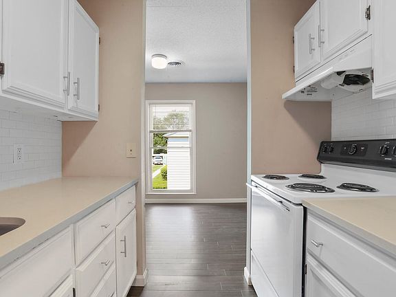 5th image of 707-715 E Barker St #709-A