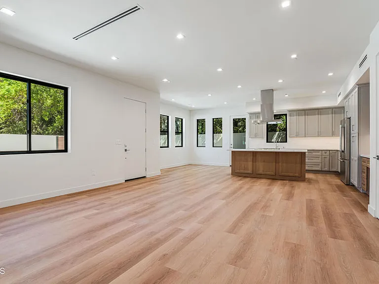 2821 Los Robles Rd — Photo 13