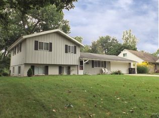 7005 Province Dr, Fort Wayne, IN