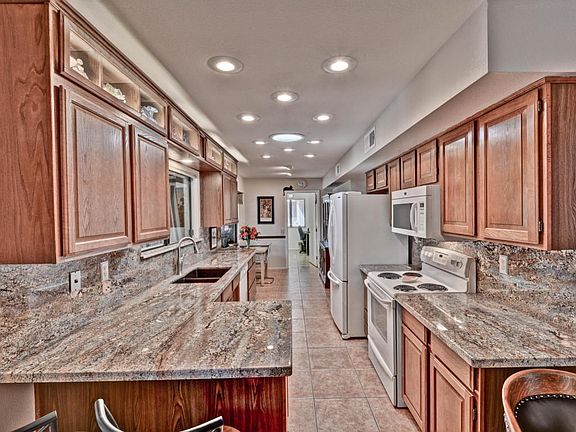 2nd image of 14231 W Yosemite Dr