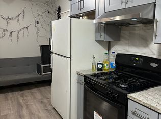 1038 W Taylor St, Chicago, IL 60607