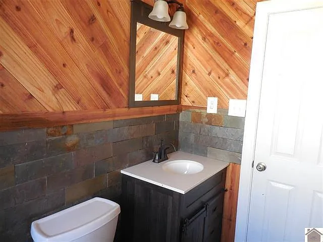 317 N 5th St #2 — Photo 8