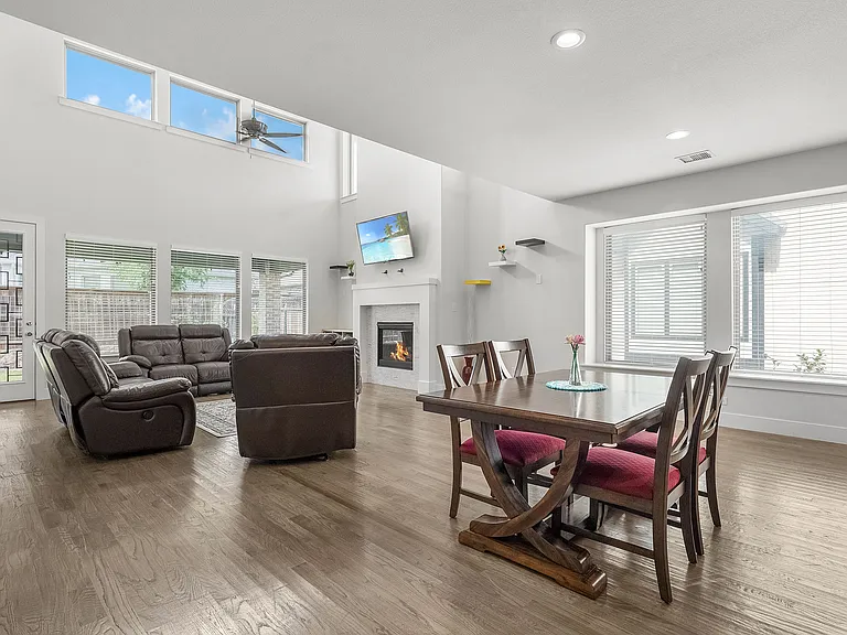 14116 Danehurst Ln — Photo 12